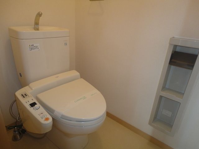トイレ　☆ウォシュレットは欲しいよねぇ☆
