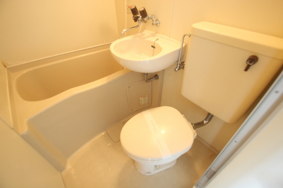 トイレ　※別部屋の写真です