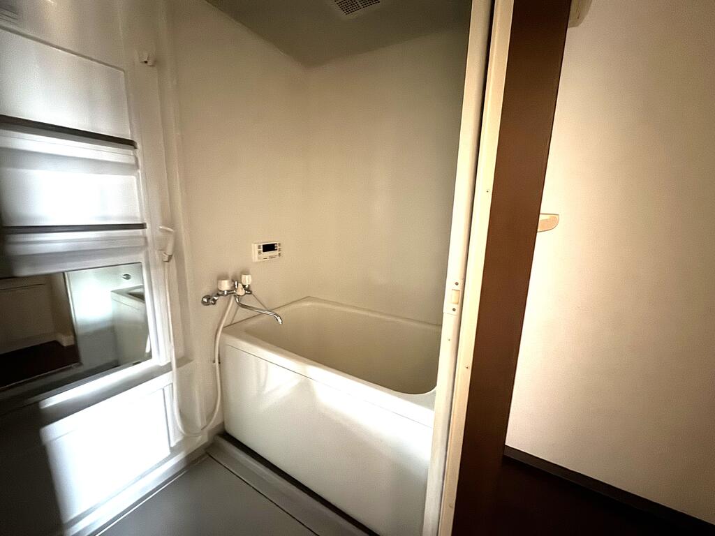 バス・シャワールーム　追い焚き