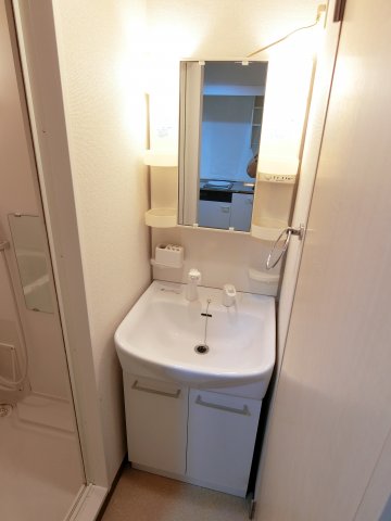 洗面設備　詳細は、RISUMO江坂本店→06-6155-7137まで♪