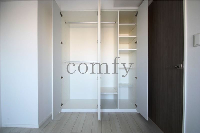 収納　クローゼット