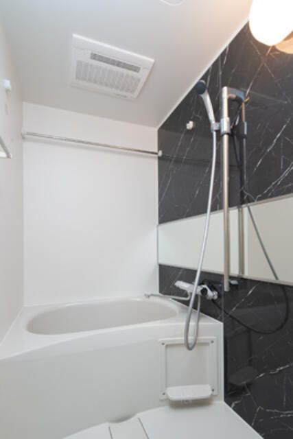 バス・シャワールーム　同タイプ部屋　参考写真です