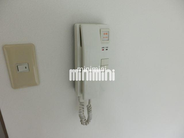 セキュリティ　インターホンです。セキュリティに配慮されてます。