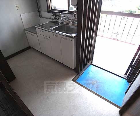 玄関　靴はきちんと並べましょうね