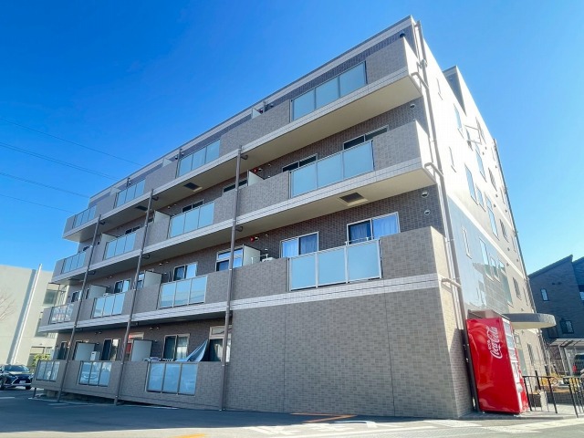 建物外観　”新築”マンション　初期費用軽減キャンペーン中