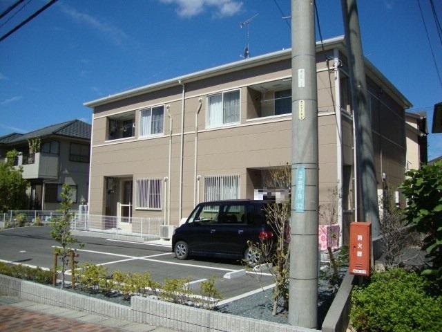 建物外観　外観写真（昼）