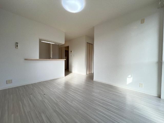 居室・リビング　リビング