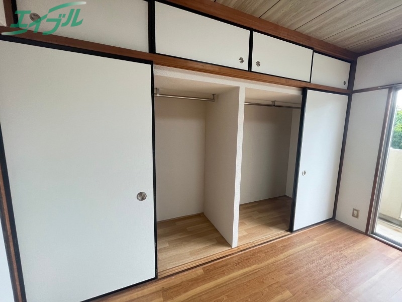 収納　同型別室のお写真です