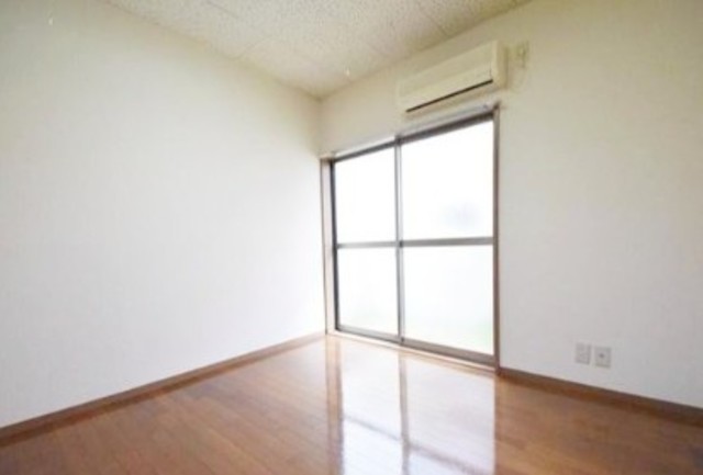 居室・リビング　他部屋参考。