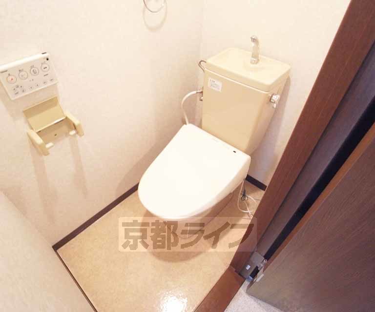 トイレ　ゆったりできる広さのトイレです！