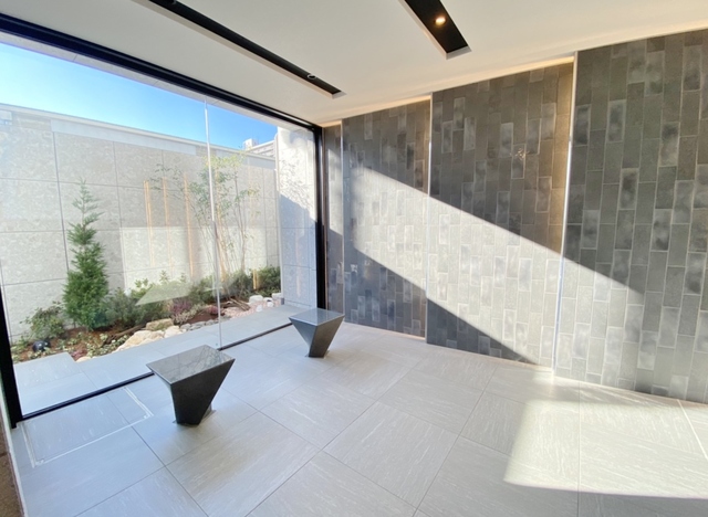 ロビー　ラグジュアリーナロビースペース