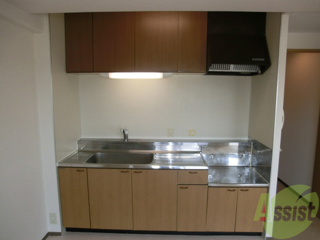 キッチン　キッチンスペースも広く、家事もテキパキできそうです。