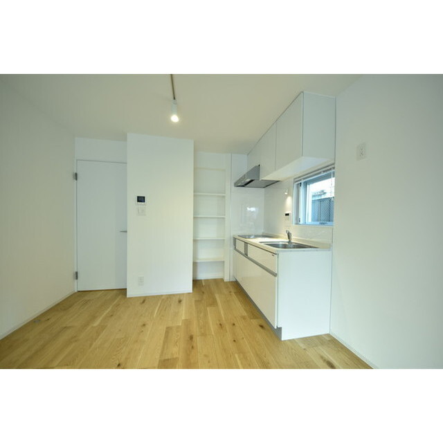 居室・リビング　内装は落ち着いています