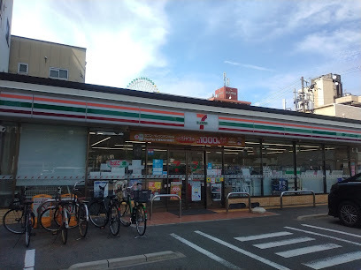 コンビニ　セブン－イレブン大阪築港４丁目店（コンビニ）まで192m