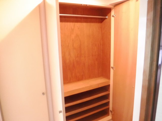 収納　他のお部屋の参考写真となります。