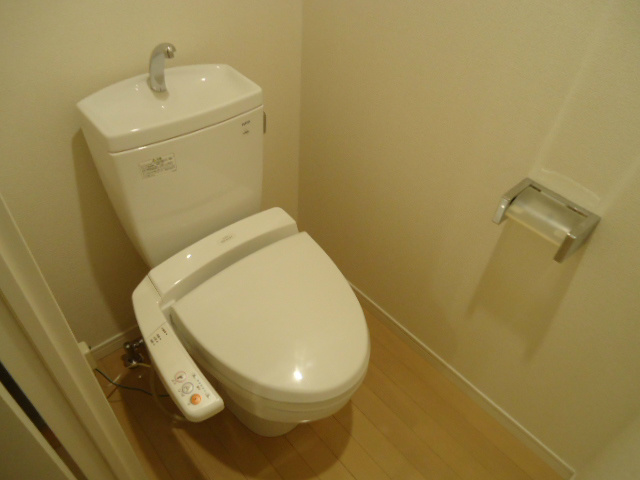 トイレ　※写真と異なる場合は現状優先。