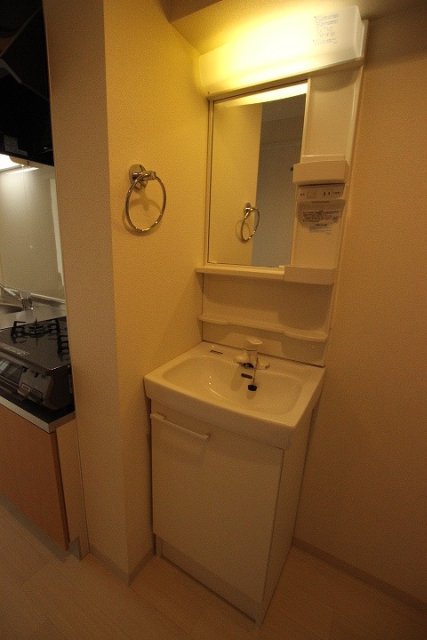 洗面設備　同物件別号室