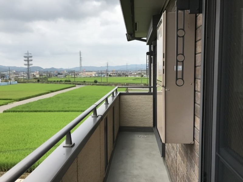 バルコニー　図面と現状に相違がある場合には現状を優先