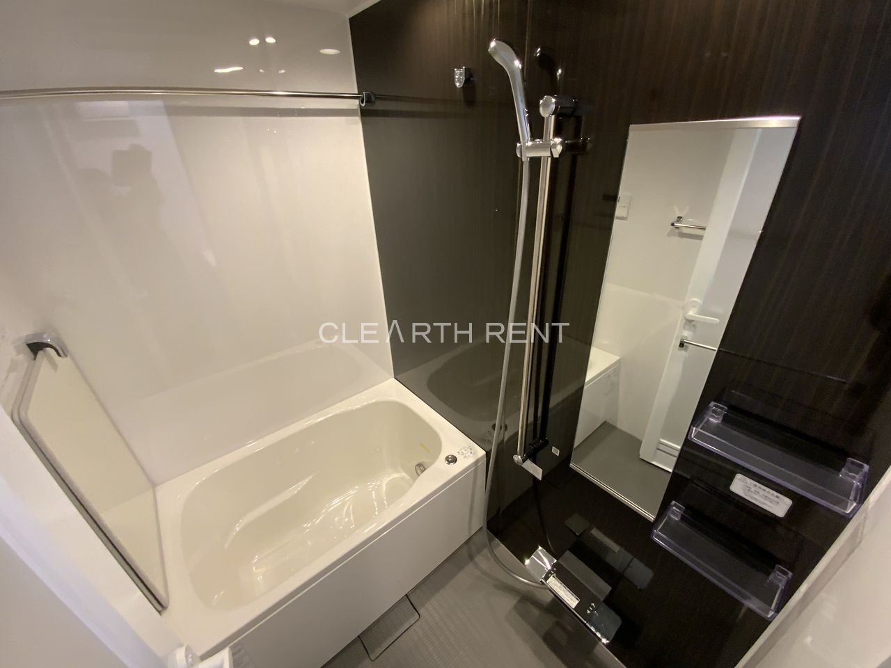 バス・シャワールーム　同タイプ別住戸写真となります。現況と異なる場合がございます。