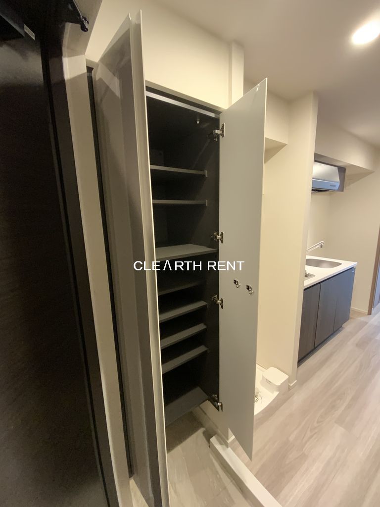 玄関　同タイプ別住戸写真となります。現況と異なる場合がございます。