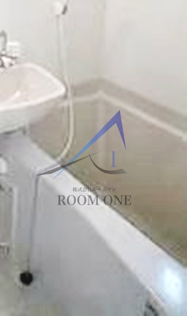 バス・シャワールーム　お風呂です。