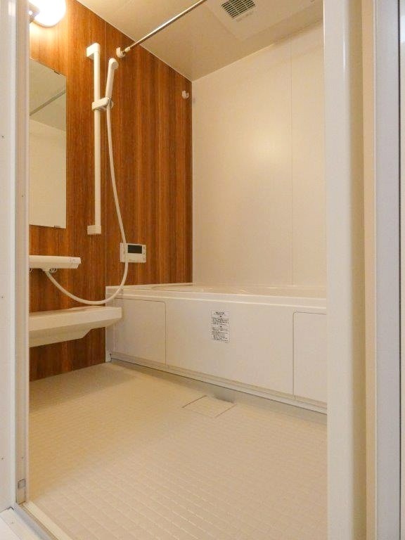 バス・シャワールーム　図面と現状に相違がある場合には現状を優先