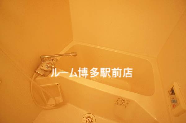 バス・シャワールーム　別号室