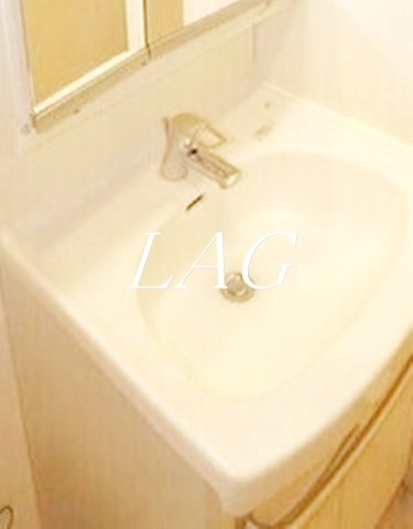 洗面設備　独立洗面台です。