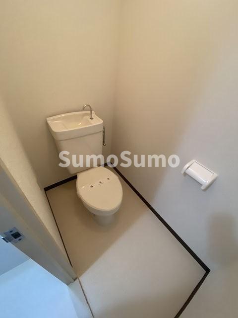 トイレ　トイレもきれいです