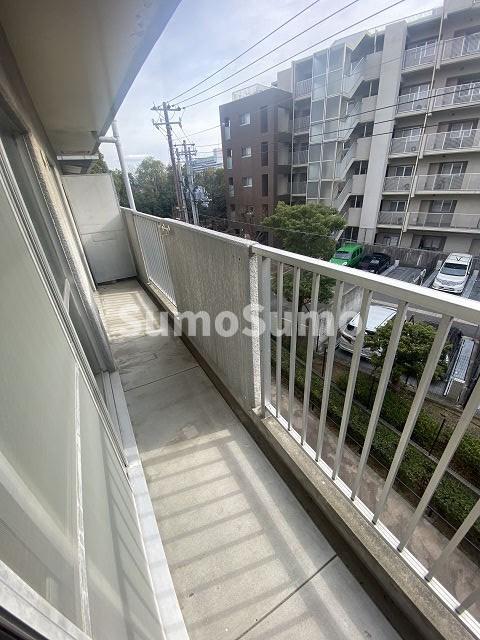 バルコニー　バルコニー付きです