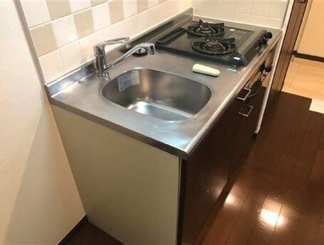 キッチン　※別部屋参考写真