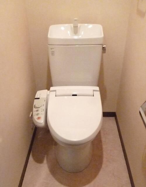 トイレ　※別部屋参考写真