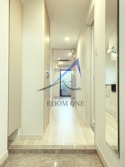 玄関　玄関です。