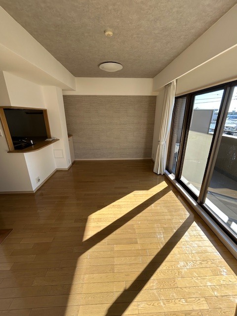 クリオ川越弐番館の居間写真