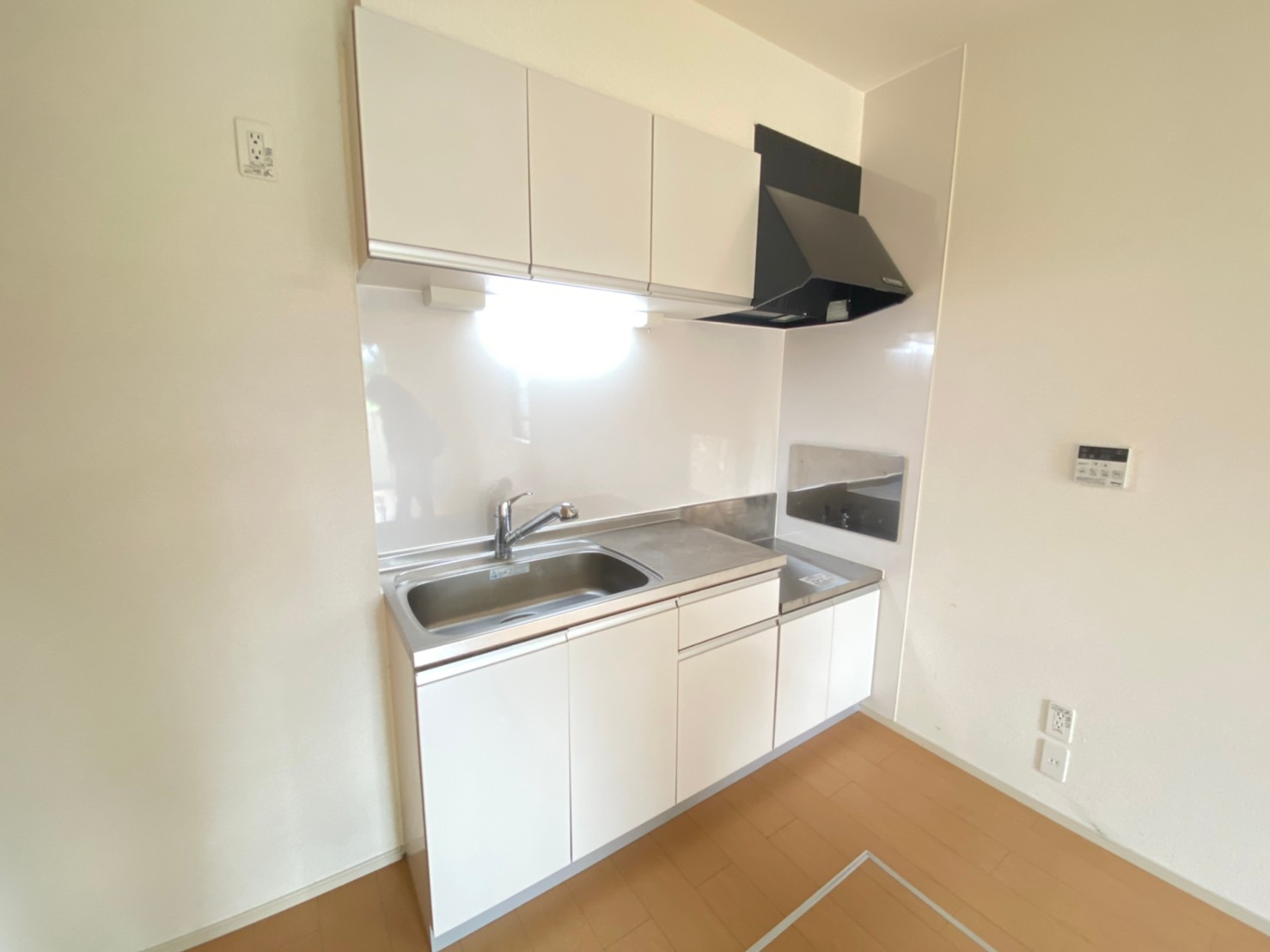 キッチン　同建物別号室