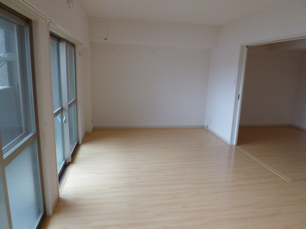 居室・リビング　陽当たり良好のリビングです