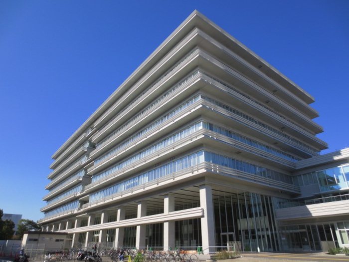 役所　平塚市役所（役所）まで346m