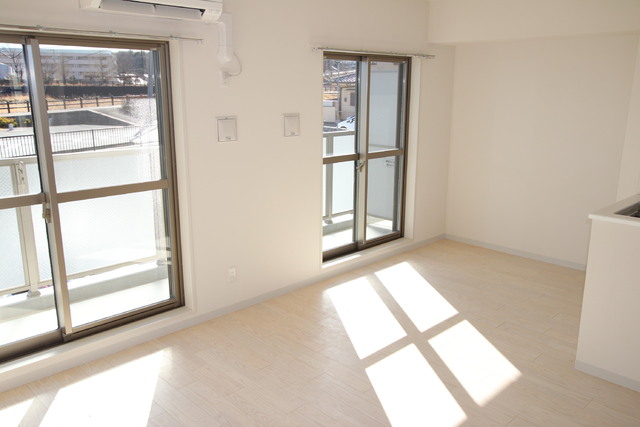 居室・リビング　（他室転載）