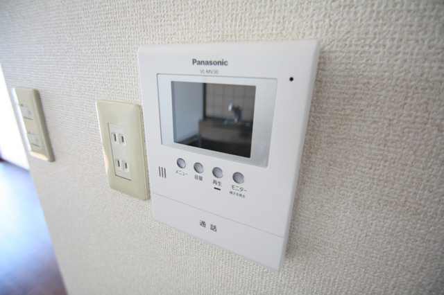 セキュリティ　同タイプ別室の参考写真です。※現況優先