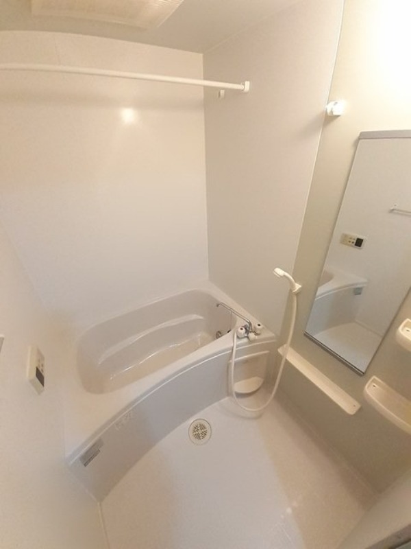 バス・シャワールーム　図面と現状に相違がある場合には現状を優先