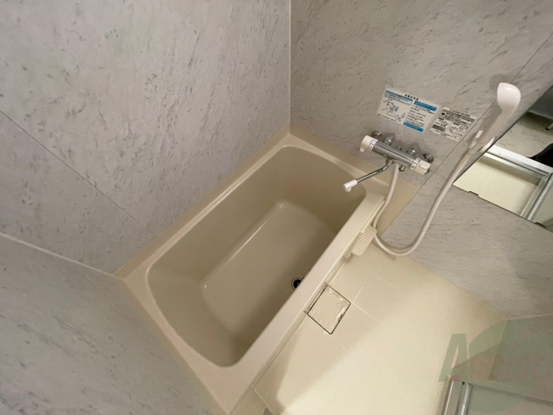 バス・シャワールーム　誰にでも使いやすい混合水栓です！便利ですね。