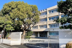 高校・高専　東京都立大森高等学校（高校・高専）まで168m