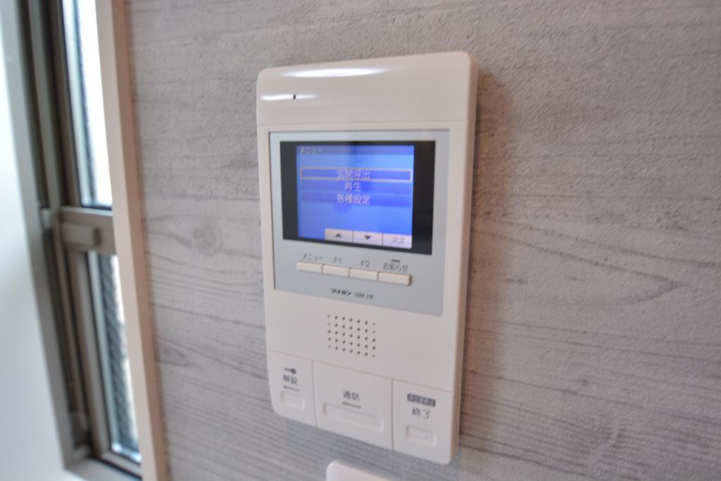 セキュリティ　カメラ付インターホン