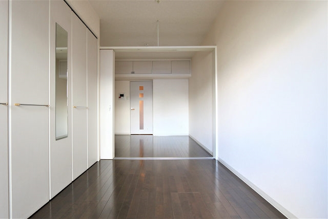 居室・リビング　色々な使い方ができる２Kタイプ