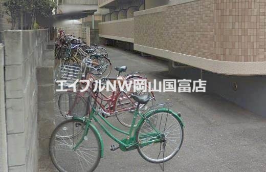 サンハイツ岡大IIの外観写真