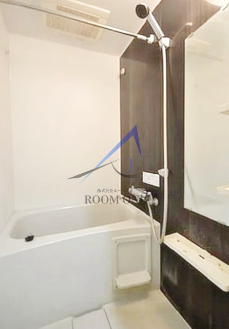 バス・シャワールーム　お風呂です。