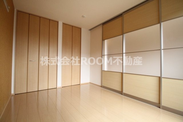 その他部屋・スペース　使い勝手のいい寝室です