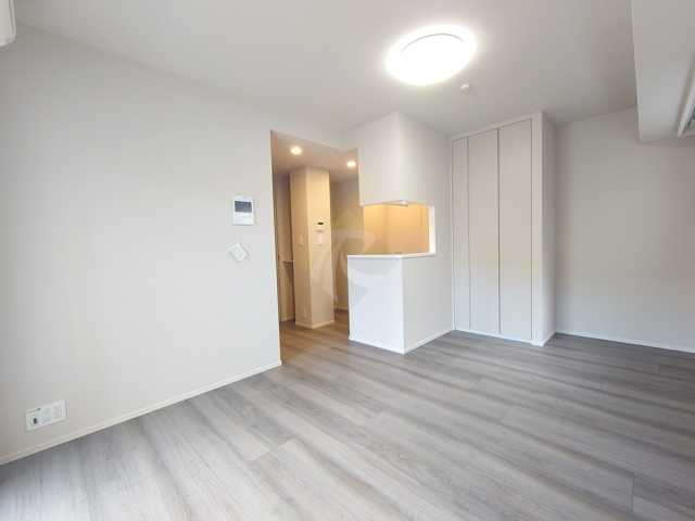 居室・リビング　ORSUS NAKANO