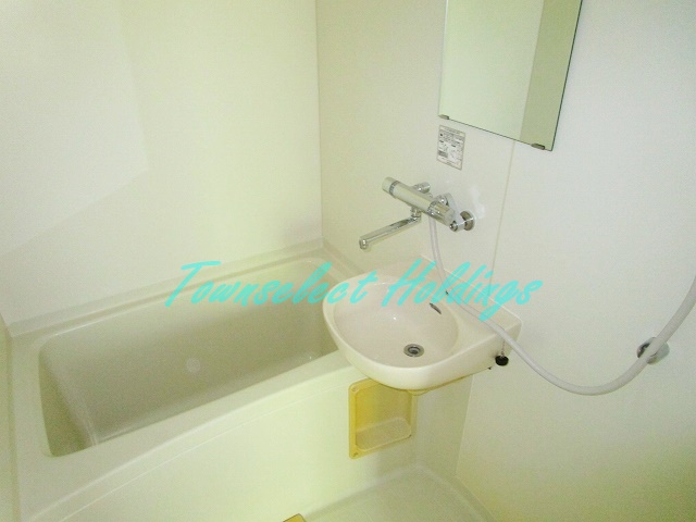 洗面設備　洗面台付き※同施工