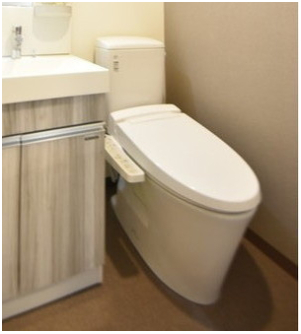 トイレ　同間取り別部屋の参考写真です。